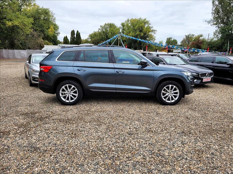 Škoda Kodiaq 1,5 TSI,DSG,7míst,navi,výhřev - fotka 4 z 50