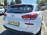 Hyundai i30 1.5 T-GDI 118kW SMART SW *ČR - náhled 44