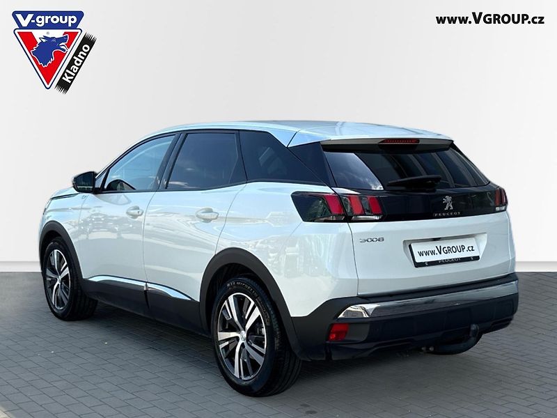 Peugeot 3008 (2023) AllurePack 1.2 PureTech 130K M - fotka 3 z 37