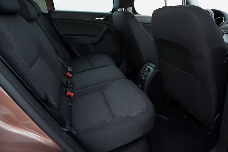 Škoda Yeti 1.4 TSI 90kW AMBITION - fotka 18 z 29