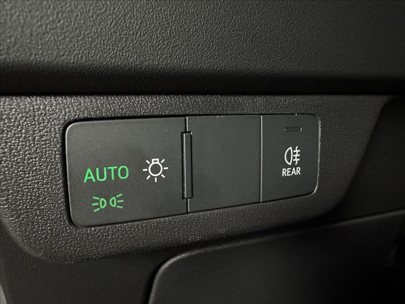 Audi Q4 e-tron 150kW S-Line LED Kamera - fotka 20 z 45