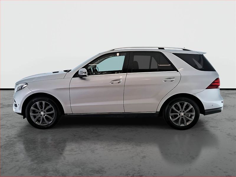 Mercedes-Benz GLE (2016) 400 - fotka 3 z 25