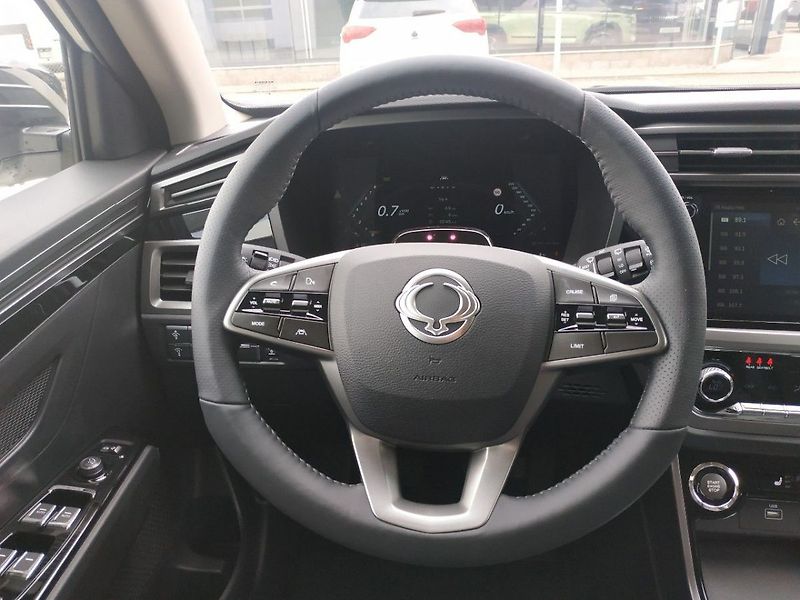 KGM Korando 1.5T, SMART,4WD, MT, SKLADEM - fotka 17 z 36
