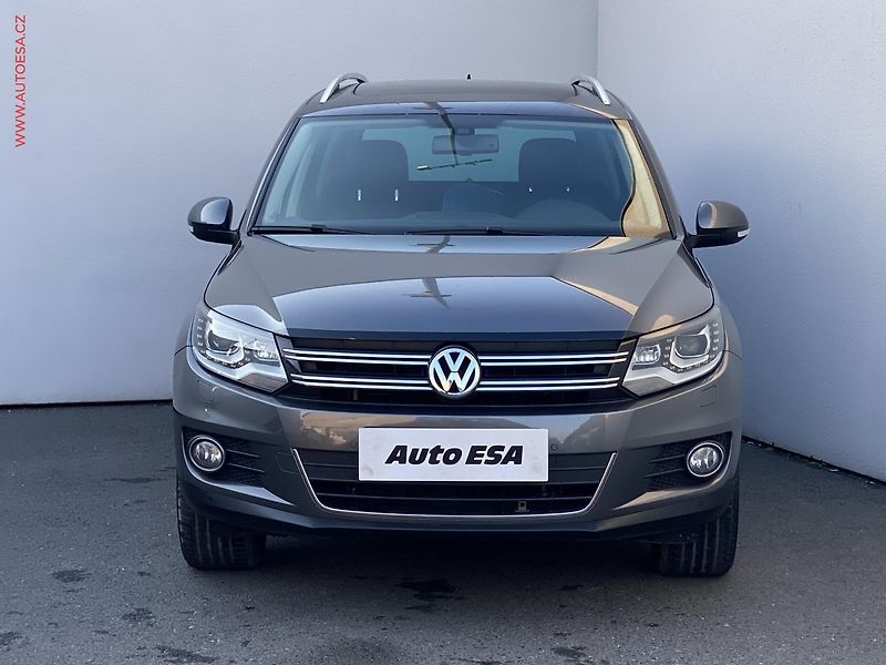 Volkswagen Tiguan (2014) 2.0 TDi 4x4, Sport, DSG - fotka 2 z 19