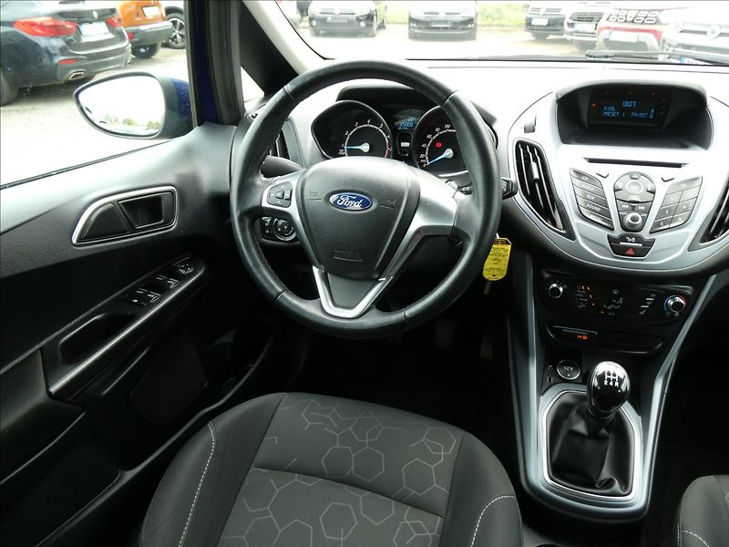 Ford B-MAX 1,0 EcoBoost 74kW,2xkola,servi - fotka 24 z 47