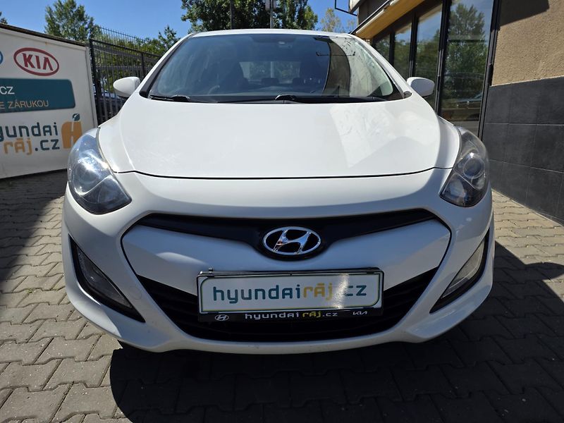 Hyundai i30 (2013) 1.4-1.maj.-LPG-TAŽNÉ-KLIMA - fotka 4 z 24