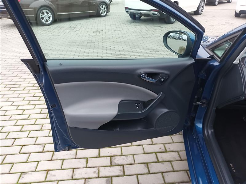Seat Ibiza 1,4 16V,63KW,SERVISKA,SERVIS, - fotka 21 z 34