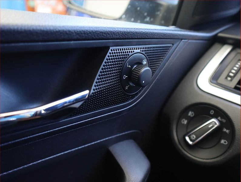 Škoda Rapid (2018) 1.0 TSI, Automat, Serv.kniha - fotka 19 z 20