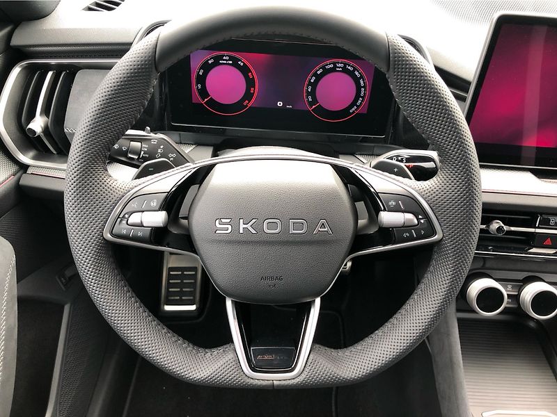 Škoda Kodiaq 2.0 TDi 4x4 DSG 7st. Sportline - fotka 18 z 30