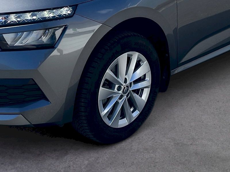 Škoda Kamiq (2023) Ambition 1.0TSi 81kW 6°manuáln - fotka 27 z 27