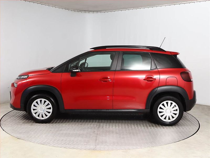 Citroën C3 Aircross (2022) 1.2 PureTech, ČR,1.maj - fotka 3 z 12