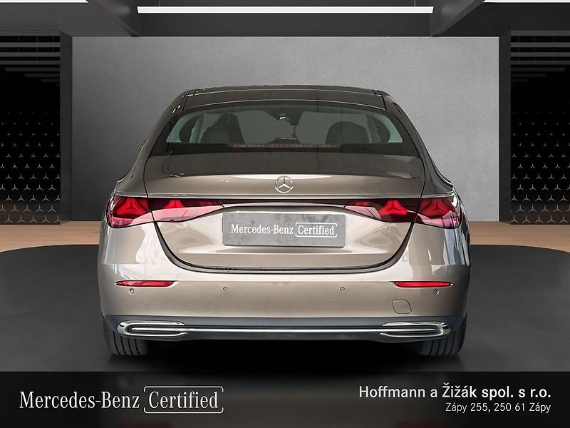 Mercedes-Benz Třídy E E 220d 4MATIC - fotka 4 z 20