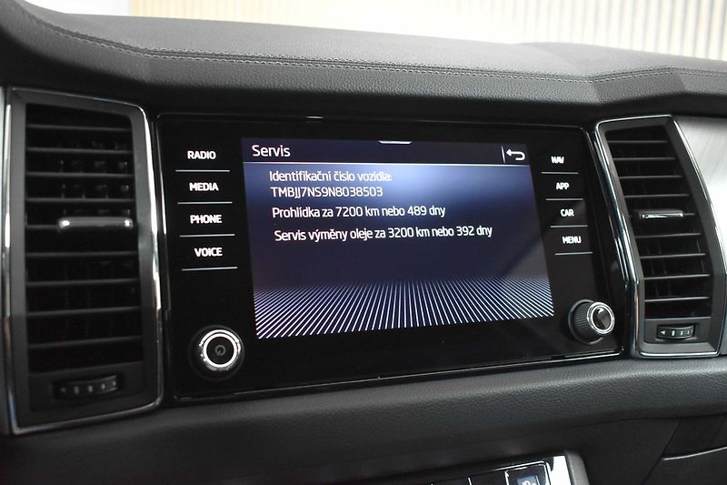 Škoda Kodiaq 2.0 TDI DSG*KAMERA*ACC*DPH* - fotka 27 z 37