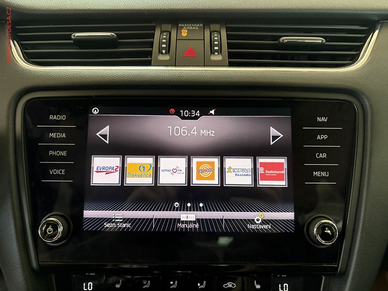 Škoda Octavia (2018) 2.0 TDi, ČR, Style, DSG, LED - fotka 13 z 17