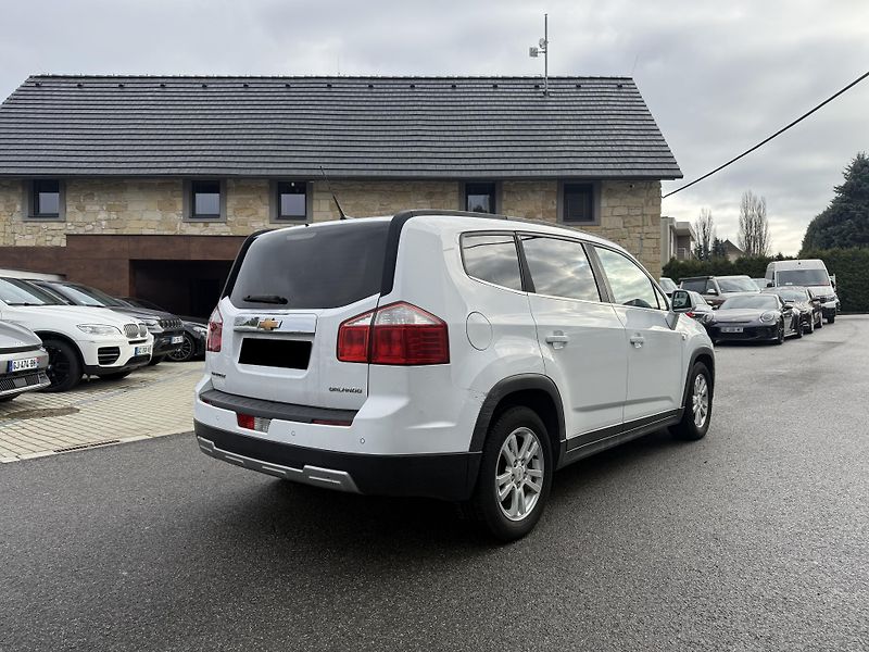 Chevrolet Orlando 2.0D 120 kW - fotka 4 z 21