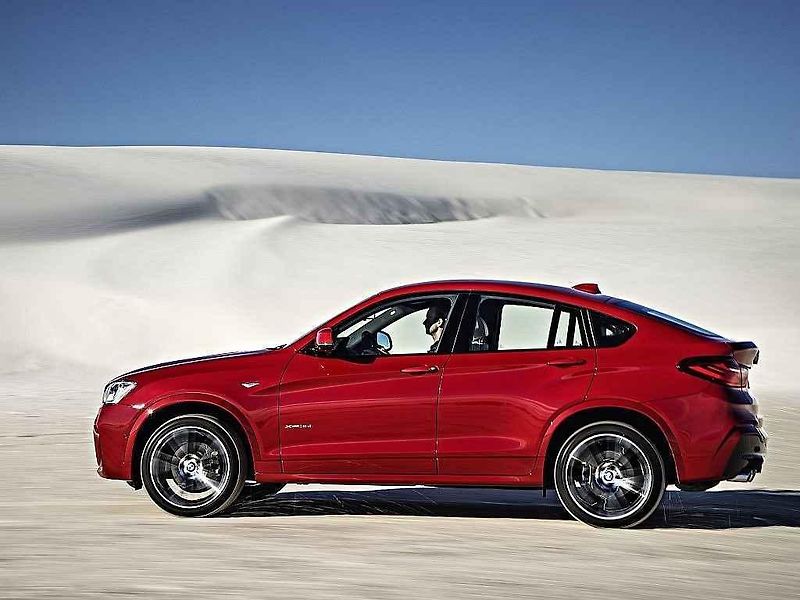 BMW X4.