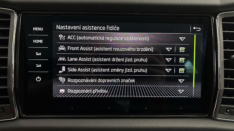 Škoda Kodiaq 2.0 TDI DSG 4x4 L&K - fotka 30 z 35