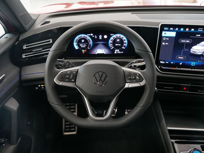 Volkswagen Tiguan - fotka 16 z 25