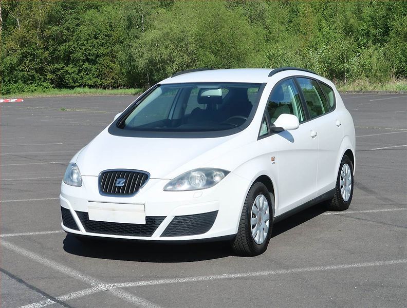 Seat Altea (2011) 1.2 TSI, Vyhř. sedaček - fotka 2 z 14