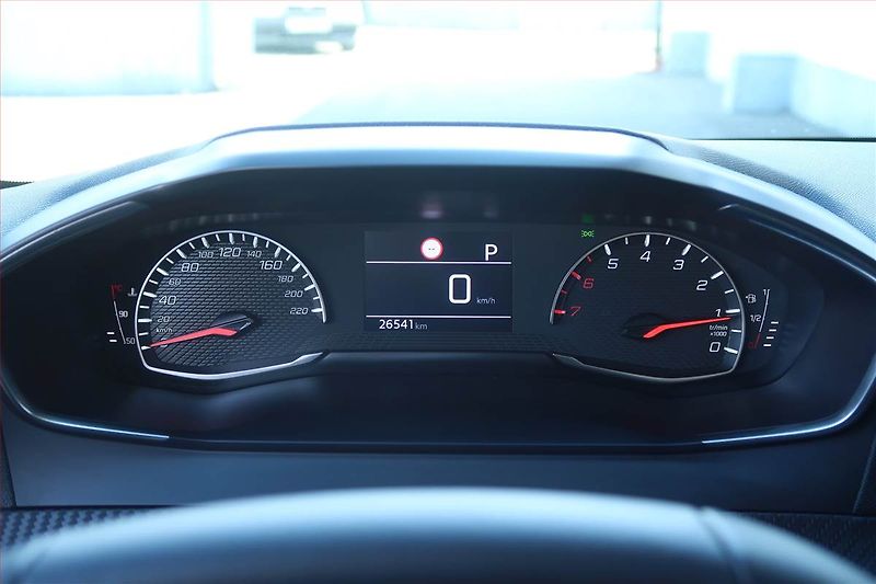 Peugeot 208 (2024) 1.2 PureTech, Automat - fotka 11 z 22