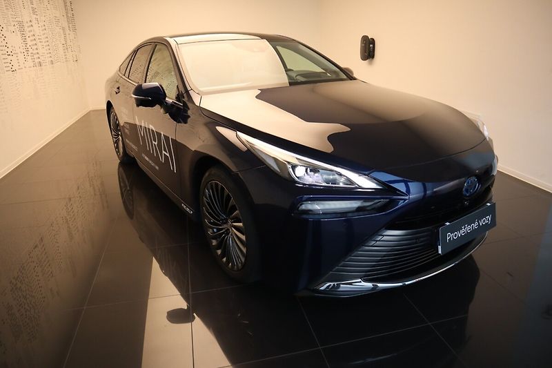 Toyota Mirai FCEV (182 k) Executive VIP Whi - fotka 2 z 17