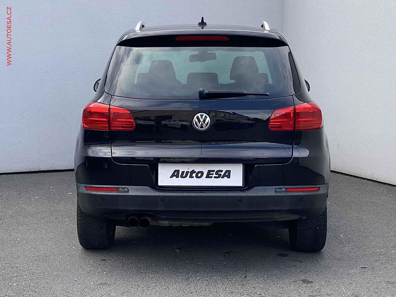 Volkswagen Tiguan (2013) 1.4 TSi, Sport&Style, navi - fotka 5 z 17