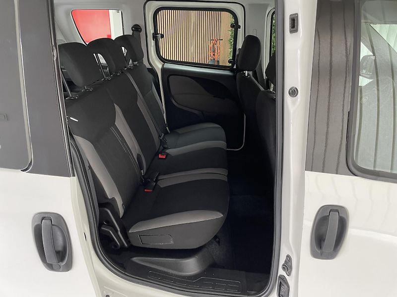 Fiat Dobló 1.6 MJT ČR AC DPH SERVISKA - fotka 14 z 21