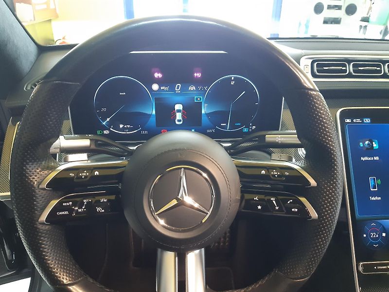 Mercedes-Benz Třídy S S500 4MATIC AMG PAKET MAX VÝBA - fotka 18 z 58