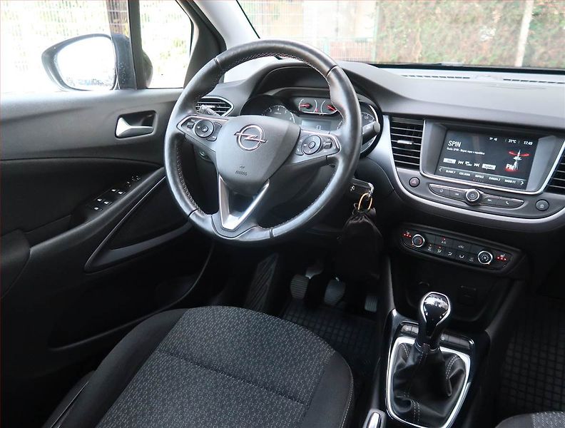Opel Crossland X (2022) 1.2, Serv.kniha, Tempomat - fotka 7 z 16
