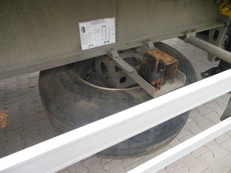 Panav NS139H, 50m3, BPW, Zvedací náp - fotka 11 z 26