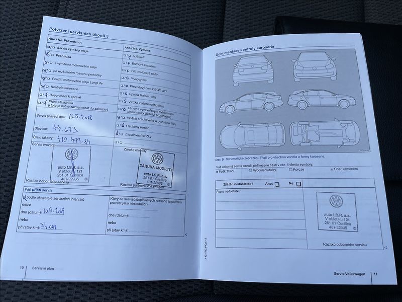 Volkswagen Golf 1,2 TSI 77KW DSG,ČR.1.MAJ. - fotka 27 z 33