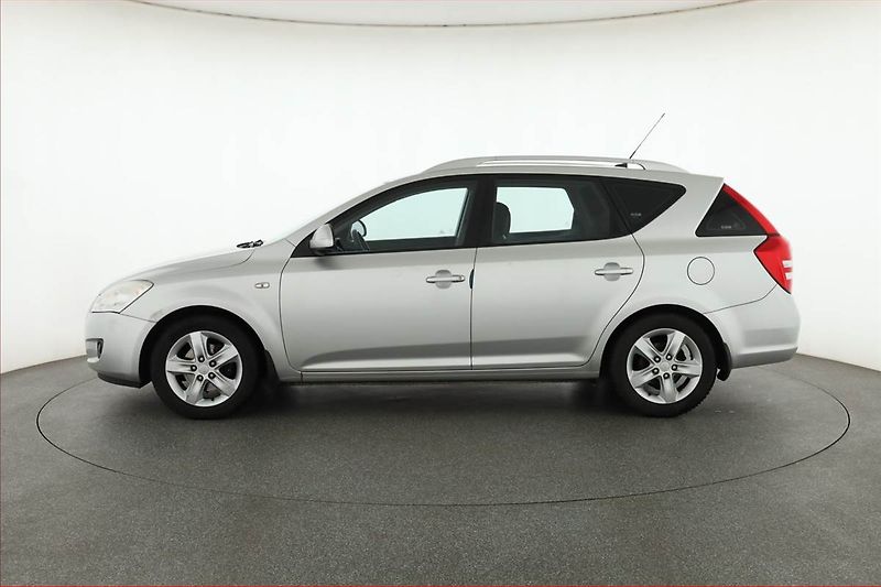 Kia Ceed (2007) 1.4 CVVT, po STK - fotka 3 z 12