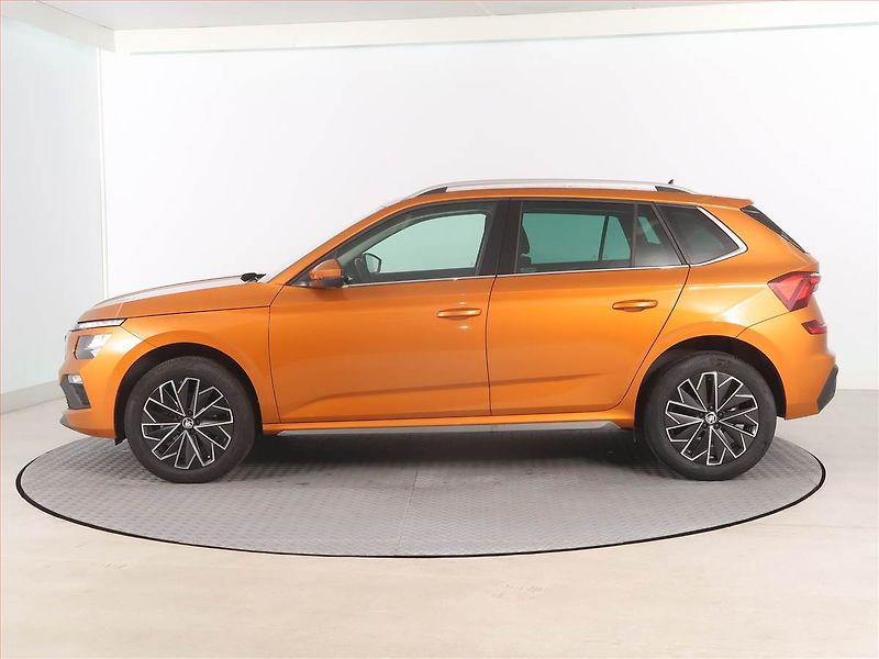Škoda Kamiq (2024) 1.0 TSI - fotka 3 z 16