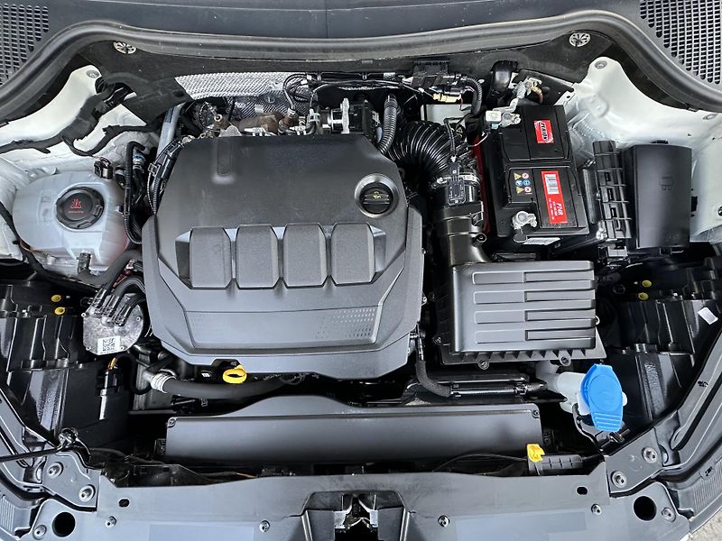 Škoda Karoq (2022) CLEVER 2.0TDI/110kW *DSG* 4x4  - fotka 37 z 42