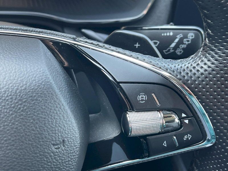 Škoda Octavia (2022) 2.0 TDI 110kW DSG Style Plus c - fotka 10 z 35