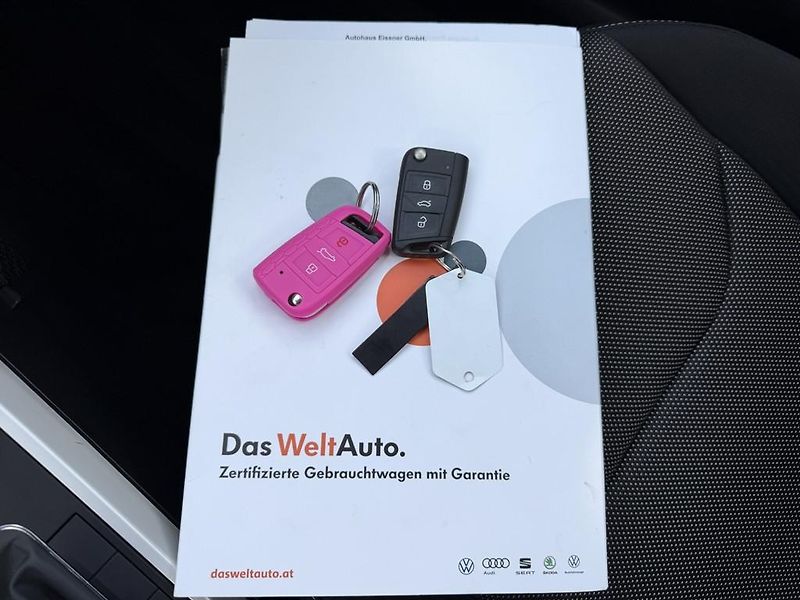 Seat Arona 1.0 TGI Xcellence, LED. - fotka 19 z 19
