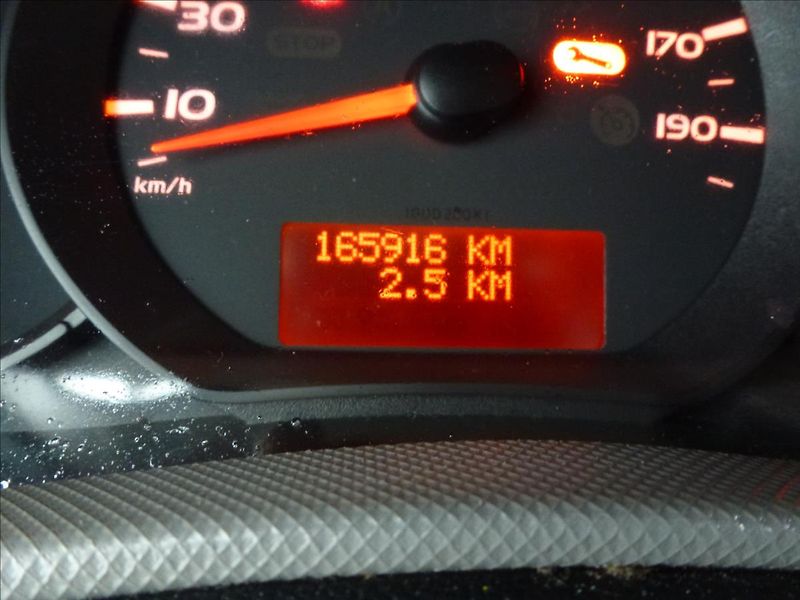 Renault Master 2,3 DCI L2H2 6 rychlostní - fotka 30 z 50