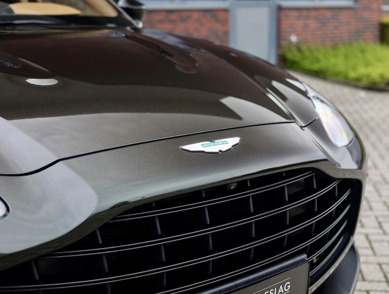 Aston Martin DBX (2025) 707, 4.0 V8 707PS Minotaur  - fotka 6 z 54