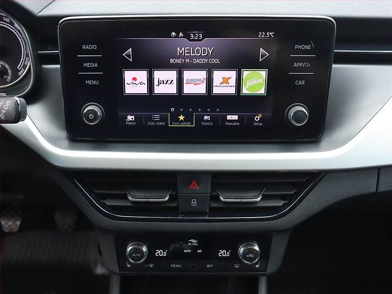 Škoda Scala (2022) Ambition 1.0 TSI, Serv.kniha - fotka 12 z 20