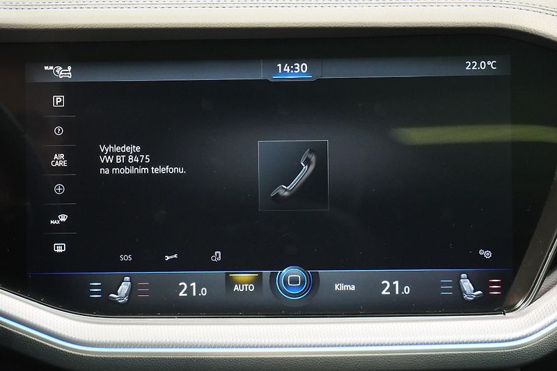 Volkswagen Touareg R ČR,DPH,1.MAJ,360,Tažné,HUD - fotka 34 z 40