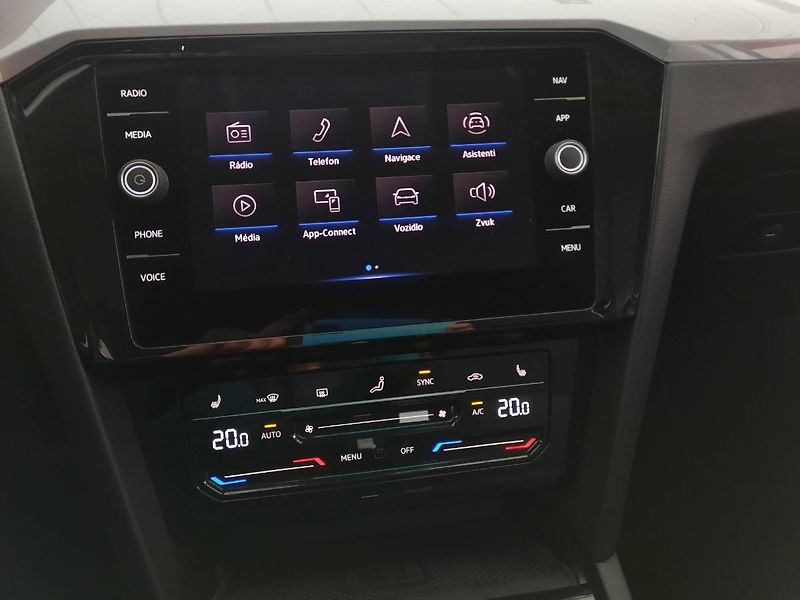 Volkswagen Passat Variant (2021) 2.0 TDI (110kW/150k) DSG, Busi - fotka 14 z 26