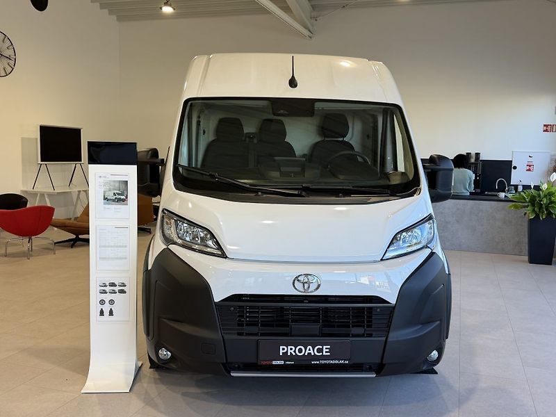 Toyota Proace Max Max MY25 L3H2 4D VAN 2.2L 8AT - fotka 2 z 18