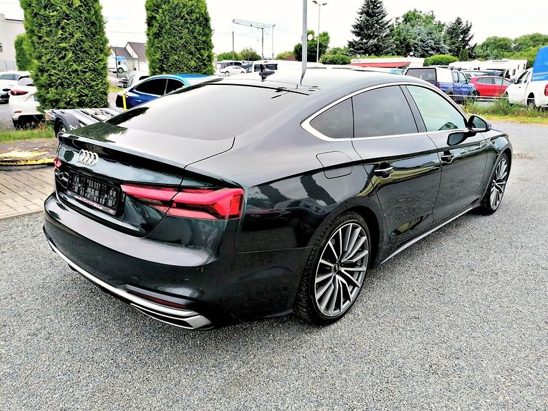 Audi A5 (2022) Sportback 2.0 35 TDi S-Tronic - fotka 4 z 32
