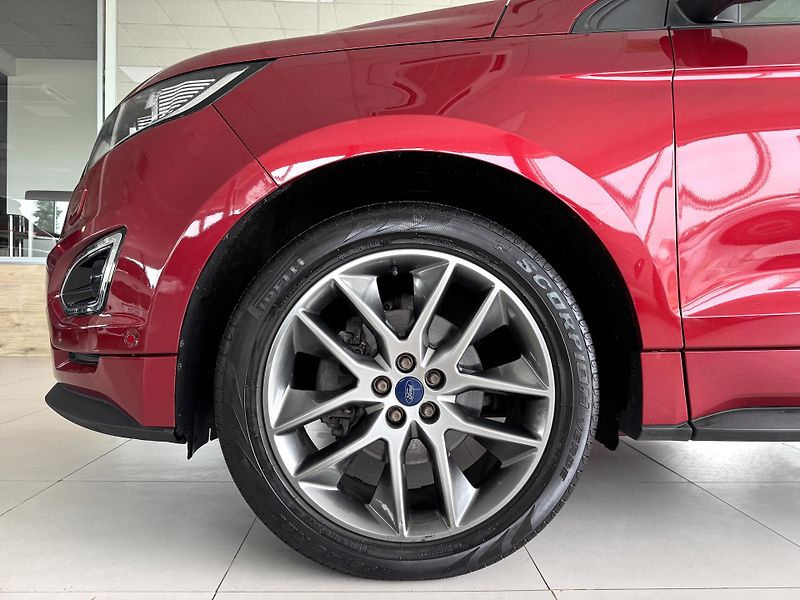 Ford Edge 2,0Bi-TDCi 4x4*REZERVACE! - fotka 42 z 43