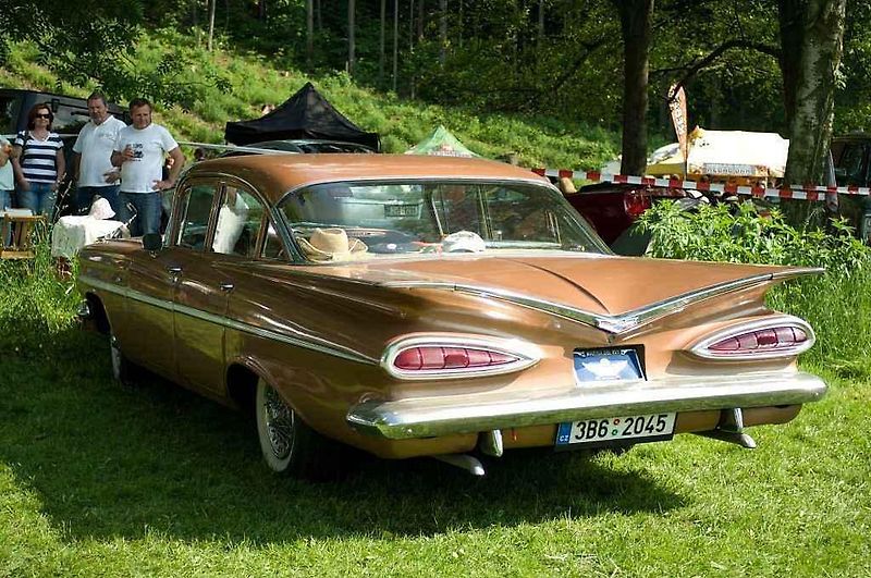 Americká auta na Konopáči.