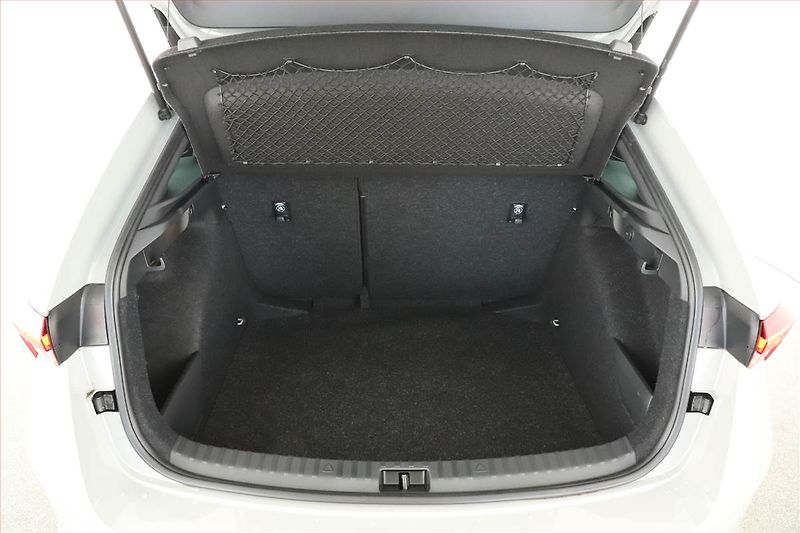 Škoda Scala (2025) 1.0 TSI, Monte Carlo - fotka 16 z 17