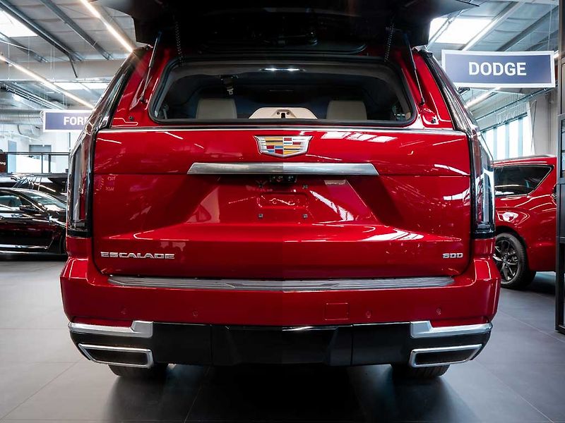 Cadillac Escalade (2026) 6.2 Premium Lux Platinum 2026 - fotka 5 z 50
