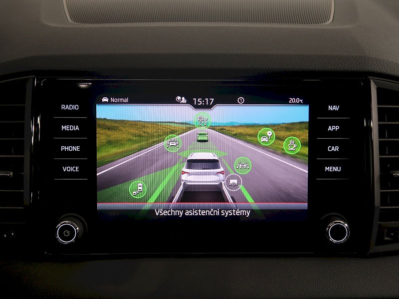 Škoda Karoq (2025) SPORTLINE 2.0TDI 110KW 4x4 DSG - fotka 30 z 43