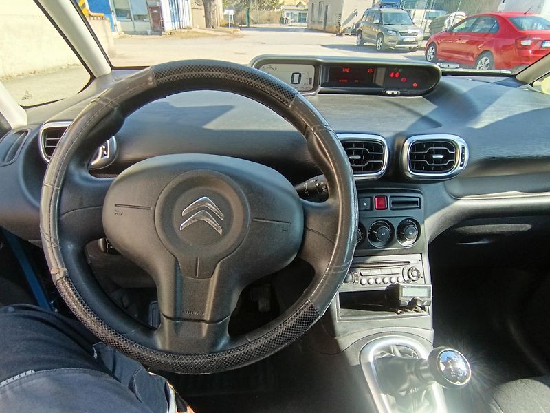 Citroën C3 Picasso (2014) 1.6 HDI - fotka 18 z 23