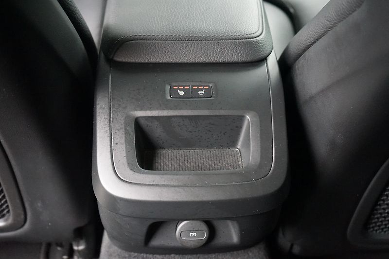Volvo V60 CC B4 diesel Kůže 360 H/K NezT - fotka 32 z 35
